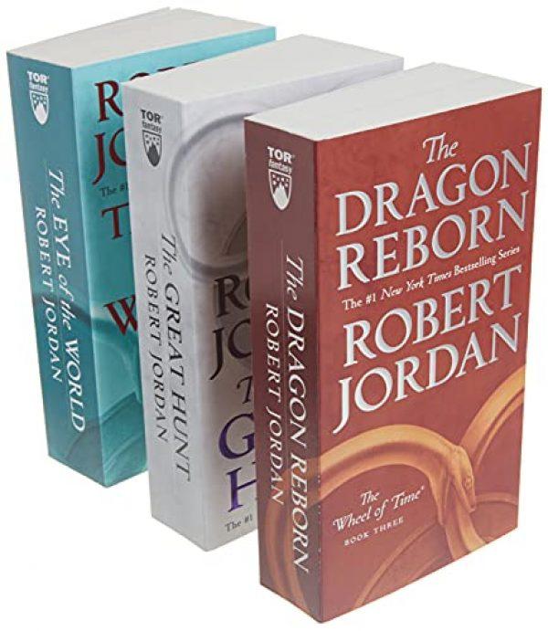 Wheel of Time Premium Boxed Set I: Books 1-3 (The Eye of the World, The Great Hunt, The Dragon Reborn) Mass Market Paperback – Box set, October 29, 2019 - Image 5